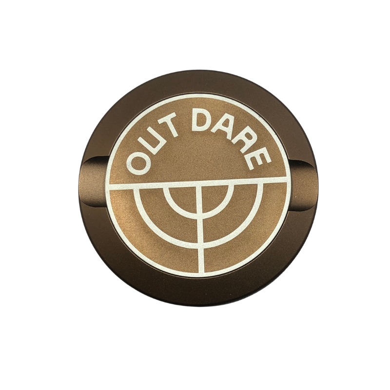 Outdare Metal Can Brown